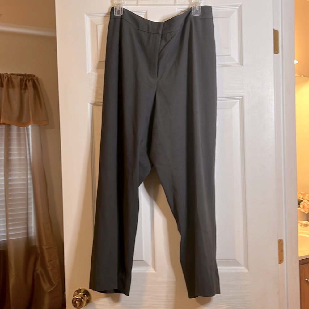 JONES STUDIO grey dress pants. Sz 20